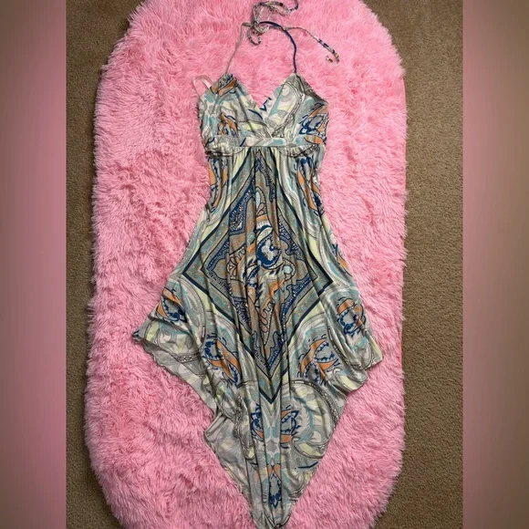 Boho Print Hankerchief Flowy Dress - Picture 4 of 8